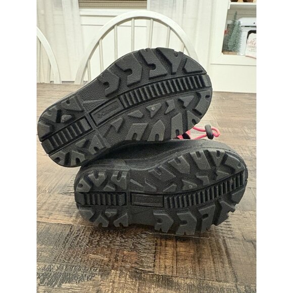 Columbia Toddler Pink Snow Boots Size 6 - Picture 6 of 8